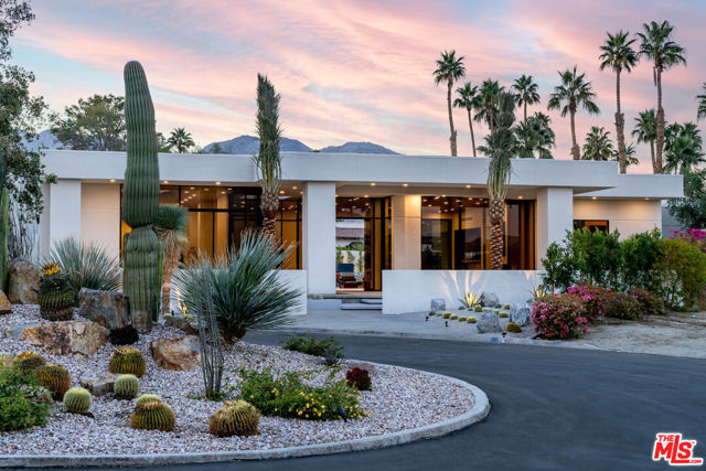 Property photo of 73380 Agave LN