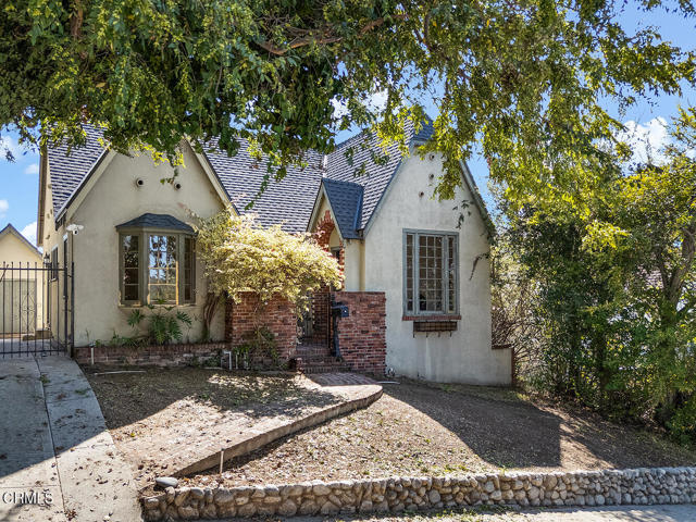 Property photo of 6218 Saylin Lane LN