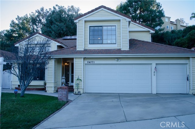 Property photo of 24371 Crestview