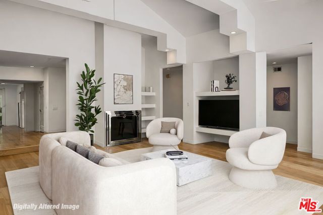 Property photo of 4219 Tarzana Estates DR