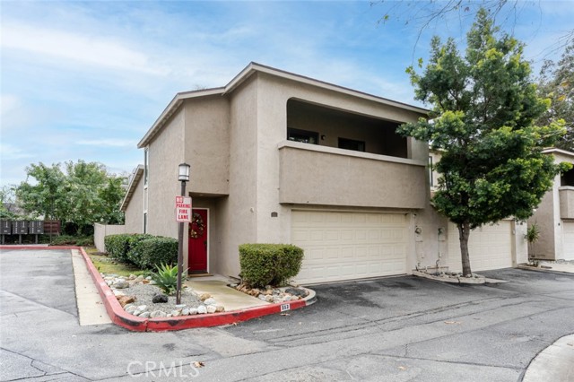 Photo of 553 Wayland Ct