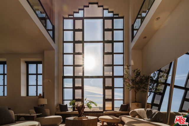 Property photo of 4 Yawl ST