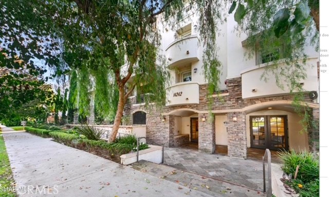 Property photo of 14242 Burbank BL