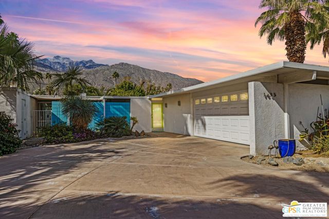 Property photo of 1635 Palm Tree DR
