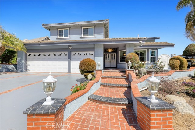 Property photo of 15331 Lillian PL