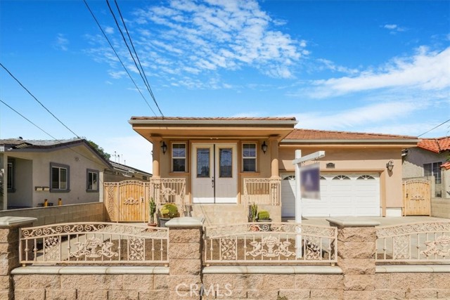 Property photo of 4317 Ivar AV