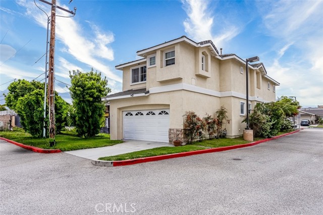 Property photo of 10860 Jasmine LN
