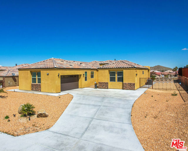 Property photo of 8688 Monument View DR
