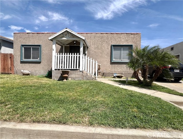 Property photo of 583 W G ST