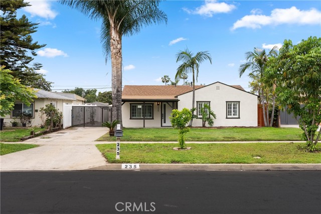 Photo of 235 S Pasadena Av