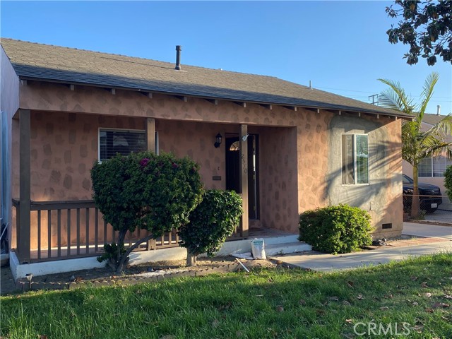 Property photo of 2570 E Washington St