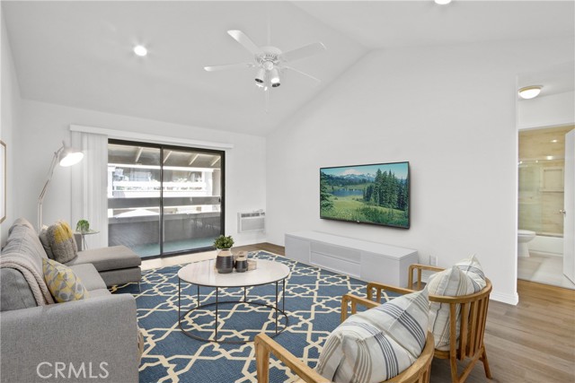 Property photo of 326 Streamwood