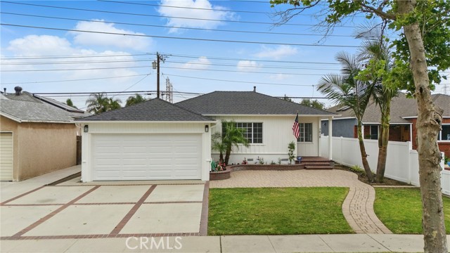 Property photo of 3818 Stevely AV