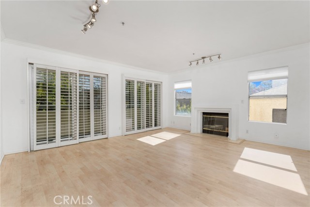 Property photo of 4426 Ventura Canyon AV
