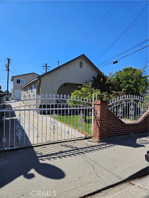 Property photo of 923 S Alma AV