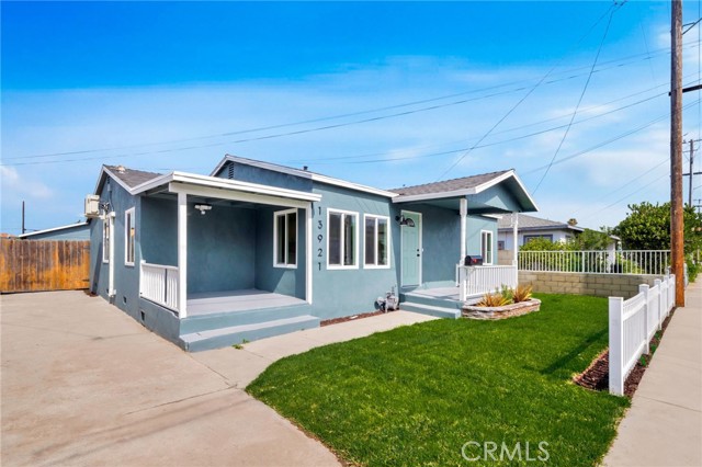 Property photo of 13921 Locust ST