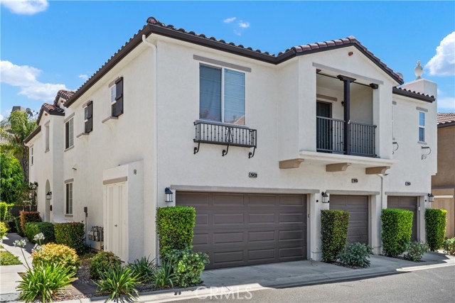 Property photo of 28438 Mirabelle LN