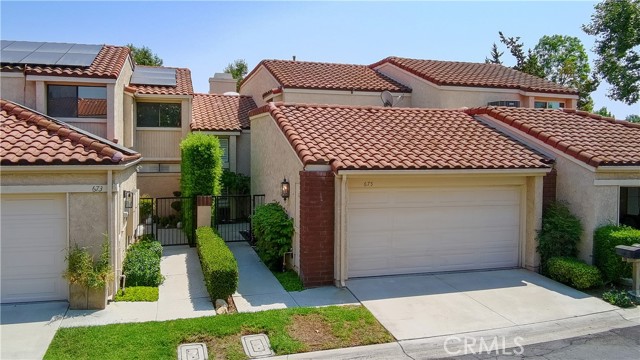 Property photo of 675 Colonial CR