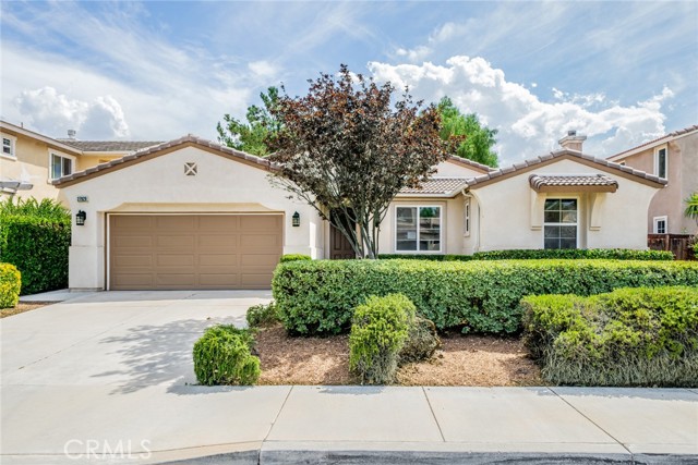 Property photo of 27929 Auburn LN