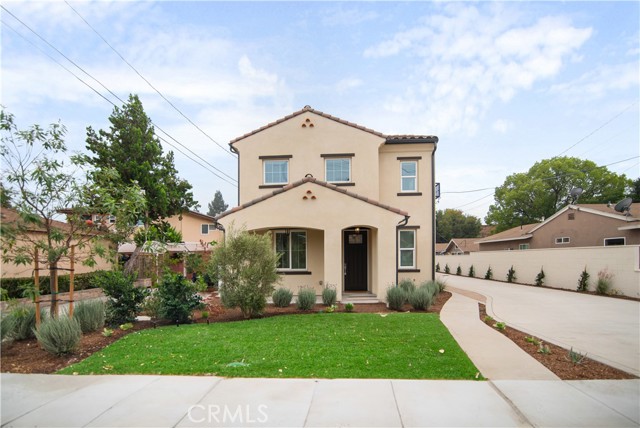 Property photo of 872 W Walnut AV