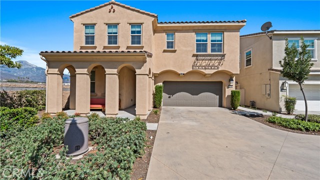 Property photo of 1640 Santa Fe PL