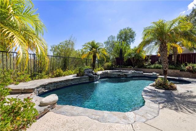 Property photo of 28632 Black Oak LN