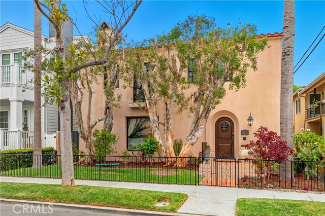Property photo of 226 Glendora
