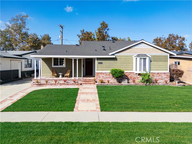 Property photo of 2725 Ladoga Avenue