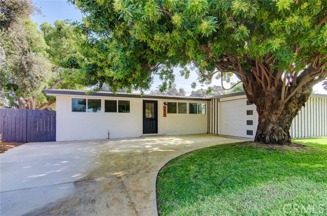 Property photo of 3881 Manchester PL