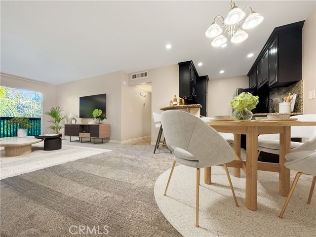 Property photo of 436 N Bellflower