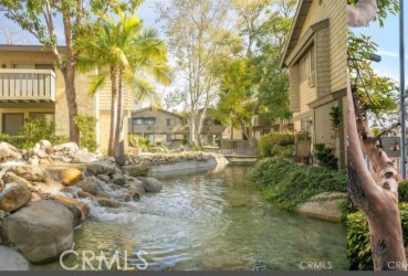 Property photo of 960 E Bonita