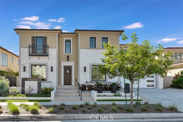 Property photo of 19858 Longhorn DR