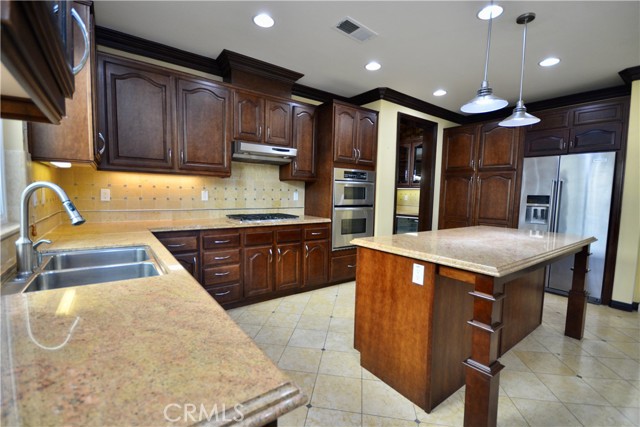 Property photo of 233 Eagle