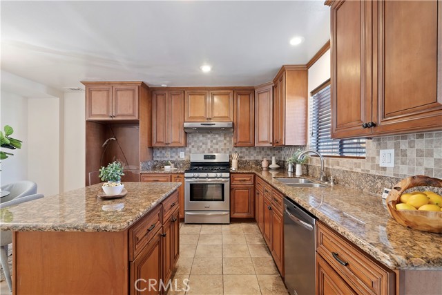 Property photo of 20331 Anza