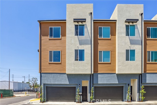 Property photo of 11714 Arkansas ST