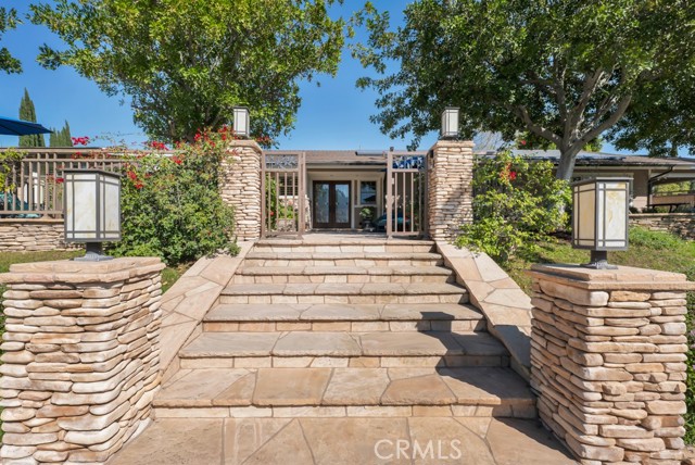 Photo of 16426 Knollwood Dr