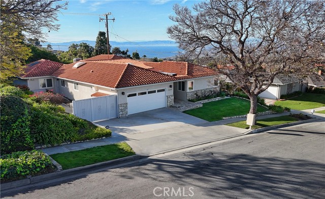 Property photo of 26235 Birchfield Ave