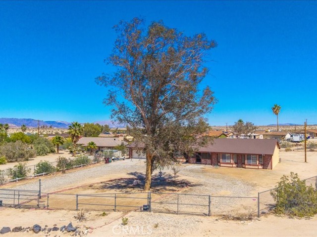 Property photo of 4689 Stirrup LN