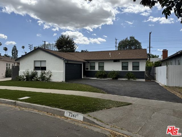 Property photo of 7241 Donna AV