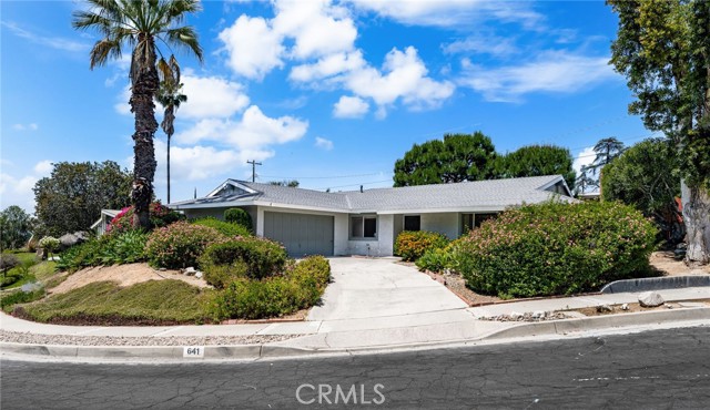 Property photo of 641 Casa Blanca DR
