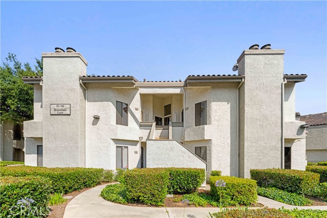 Property photo of 72 Brownfield LN