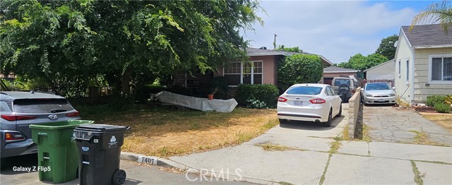 Property photo of 7407 Densmore AV