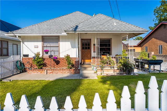 Property photo of 273 N Cleveland ST