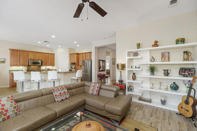Photo of 40128 Calle Loma Entrada
