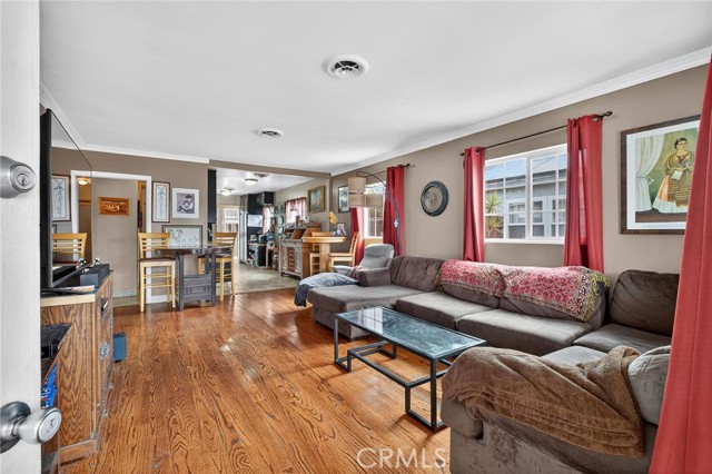 Property photo of 4547 W 141st Street