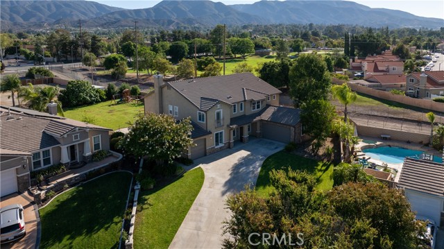 Property photo of 2150 Peony ST