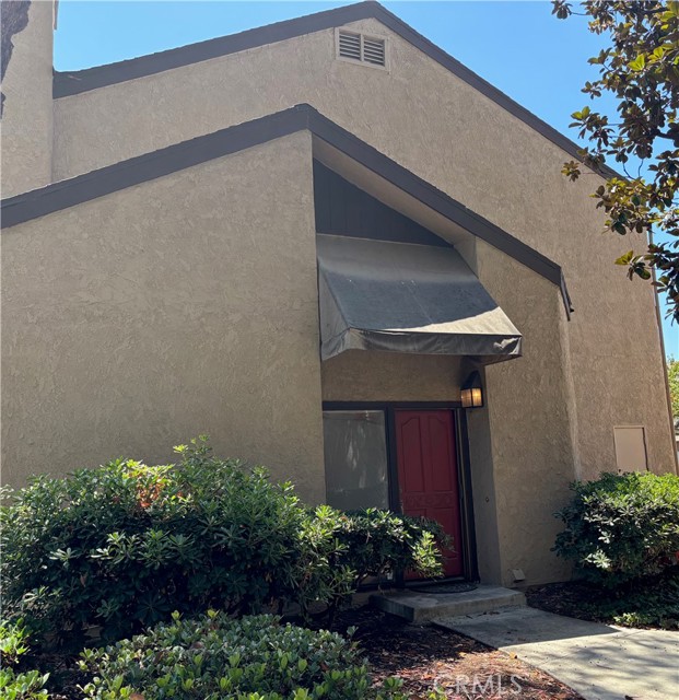 Property photo of 905 Powell CT