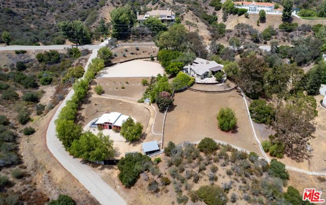 Property photo of 25700 Mulholland HY