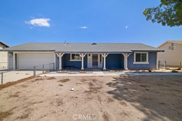 Property photo of 12867 Banyon Tree LN