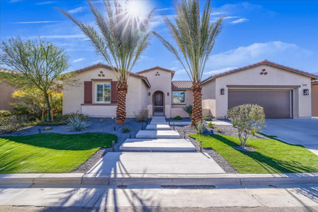 Property photo of 81797 Via San Clemente